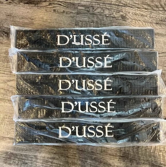 D'usse Black Bar Mat - Picture 1 of 1